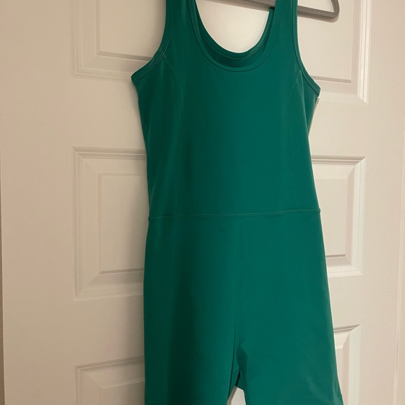 SETActive ShortySuit - Picture 2 of 3